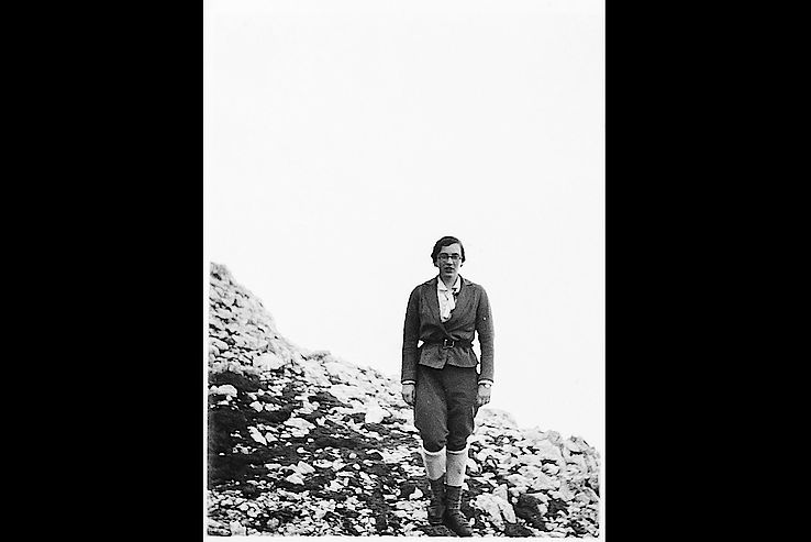Marie-Louise em uma excursão pelasmontanhas (Berchtesgaden, 1932)